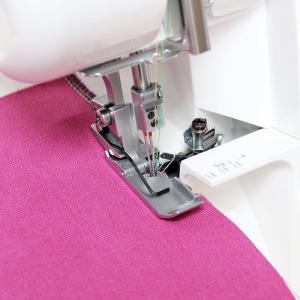  Stopka uniwersalna do owerloków Janome, fig. 1 